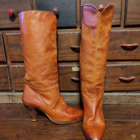 Vintage Dingo Boots Embroidered Eagle Brass Toe Brass Studs Leather 8.5 - Picture 10 of 11